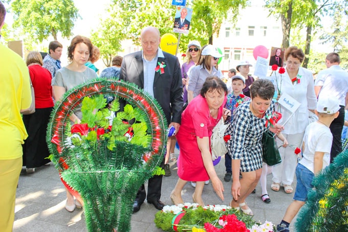 Возложение венков