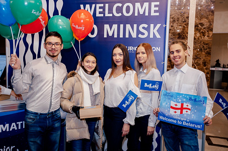 Junior Eurovision 2018. Встреча делегаций в Национальном аэропорту. 